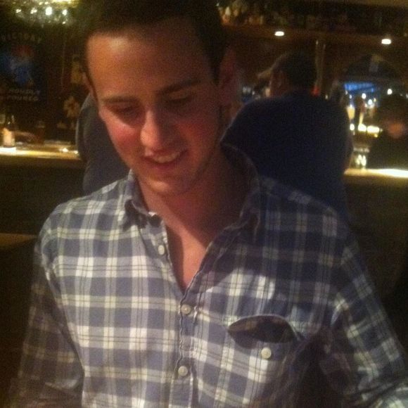 Meet your Posher, Cody - Picture 1 of 1